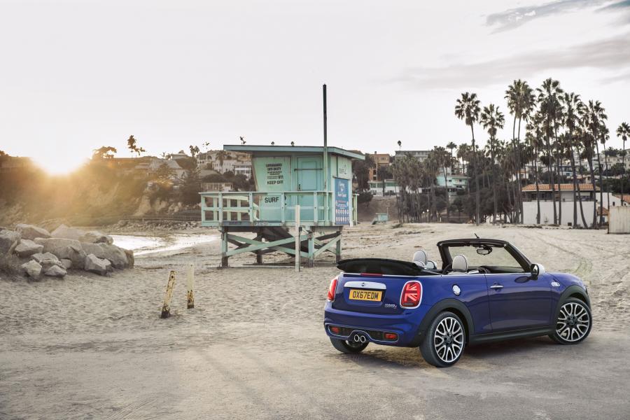  Mini Cooper S Cabrio (F57) 2018 года  (WW) (фото 103 из 222)